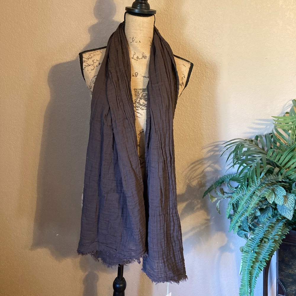 Laude The Label Brown Scarf